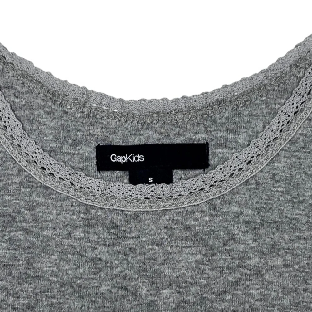 Gap Tank Top‎
